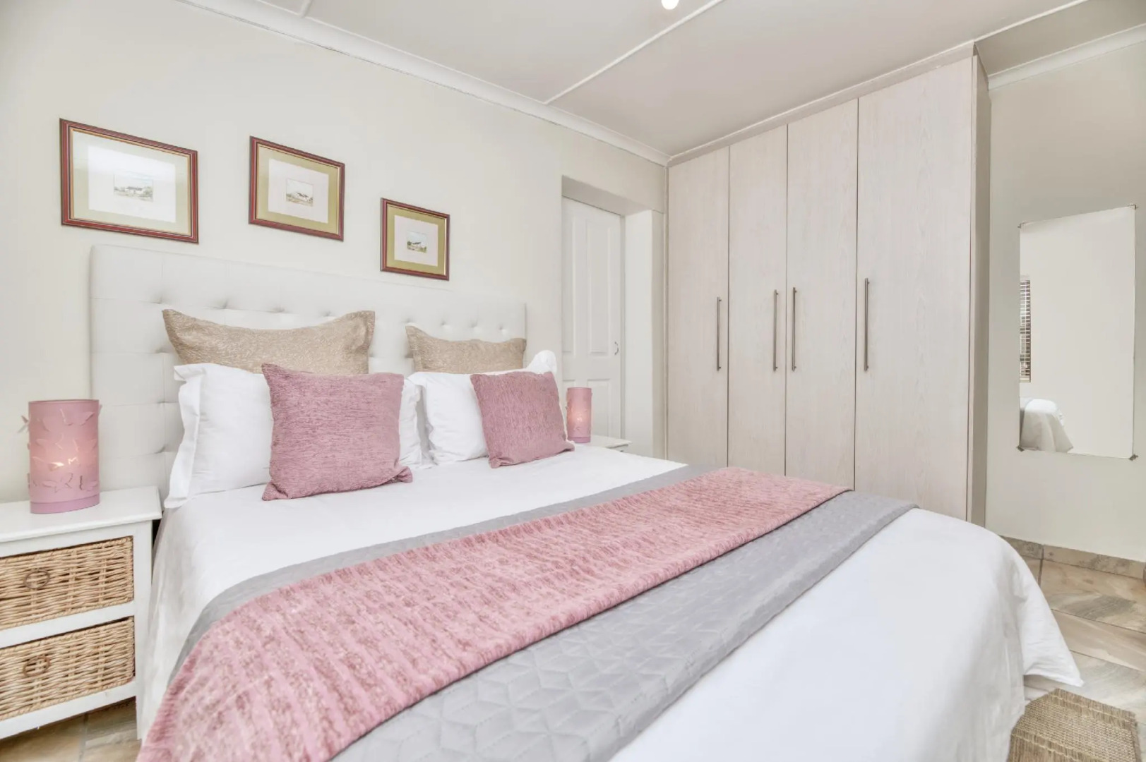 Land's Edge Struisbaai