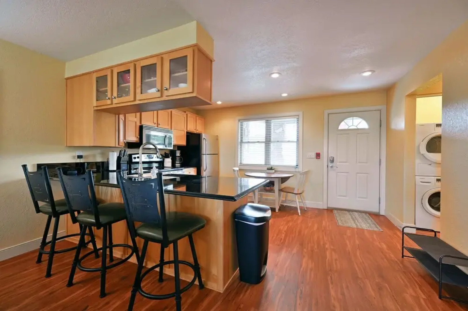 Unit 109 2 Bdrm/ 2 Ba 2 Bedroom Condo