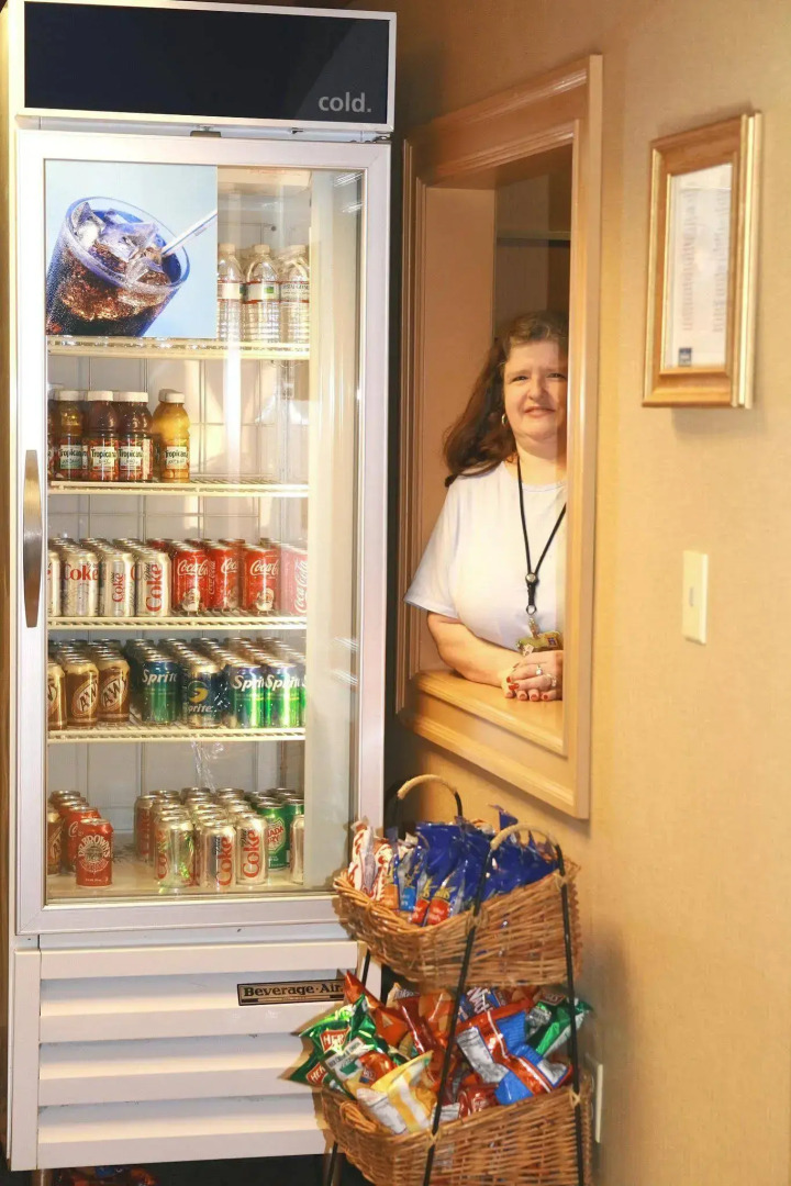 Hampton Inn & Suites Newtown