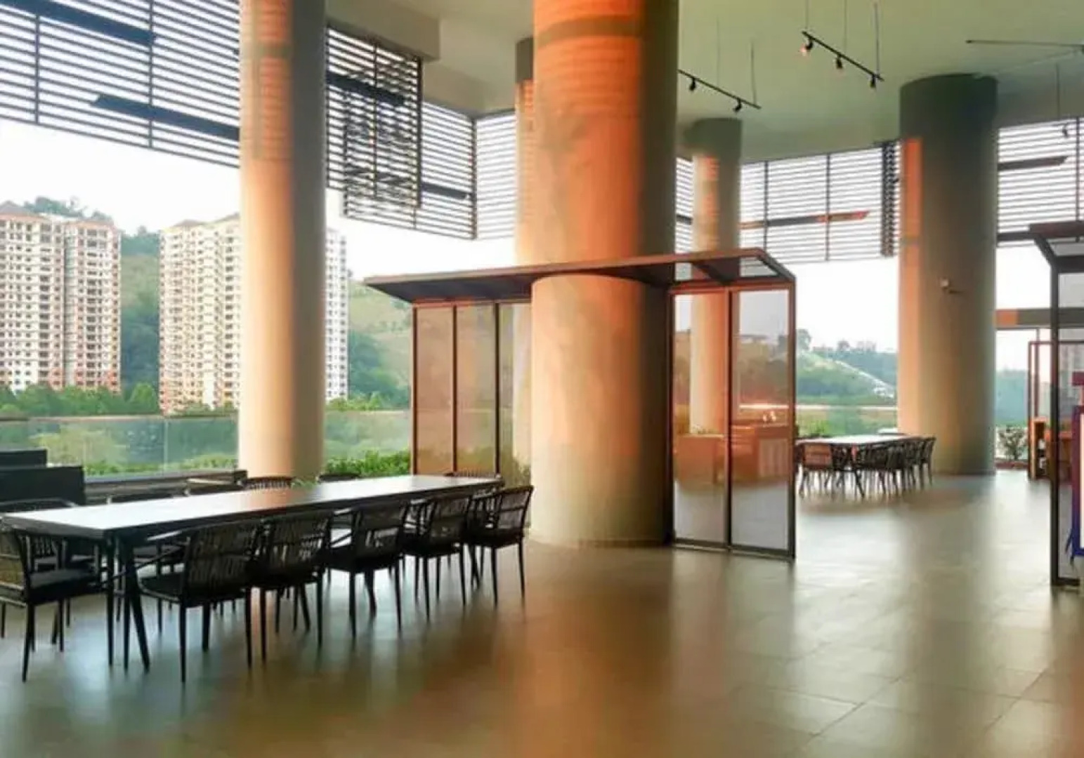 M Premium Petalz Residence