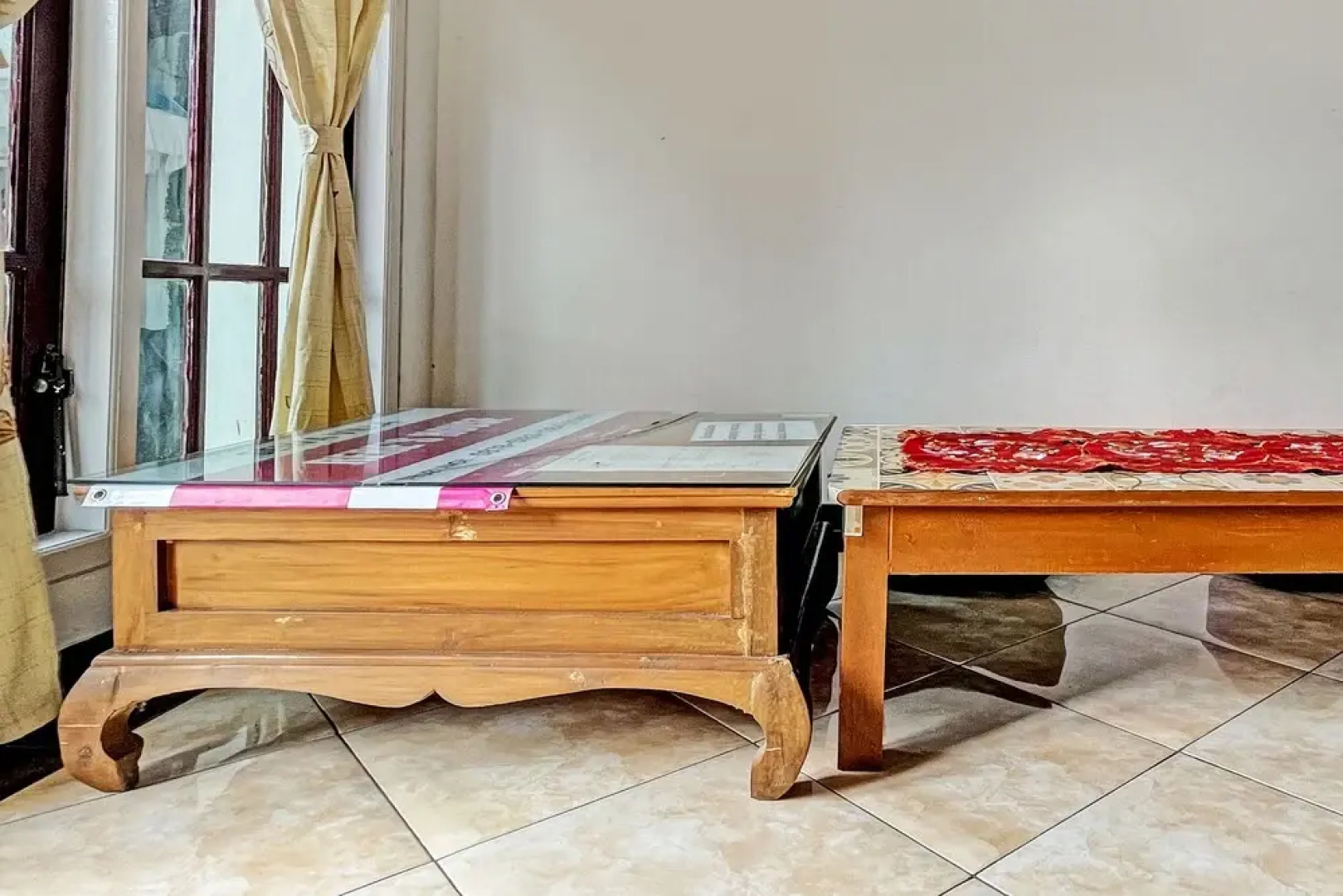 OYO 93422 Villa Tirto