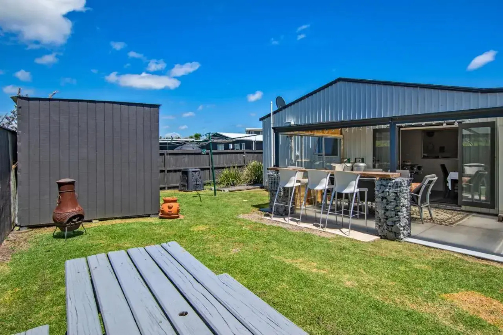 Sunnyside SPA Retreat - Mangawhai Holiday Home