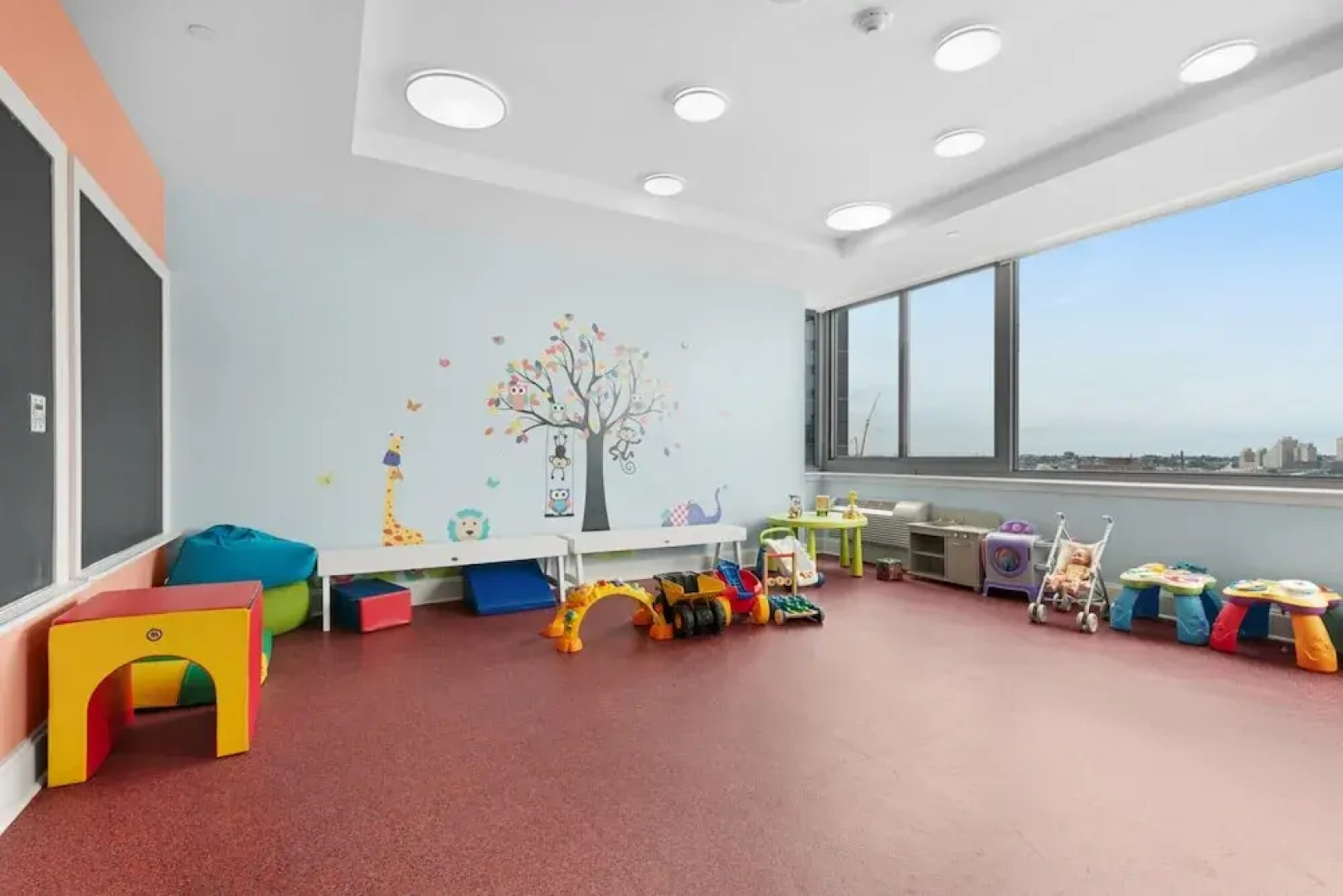 Monaco by Bluebird Suites