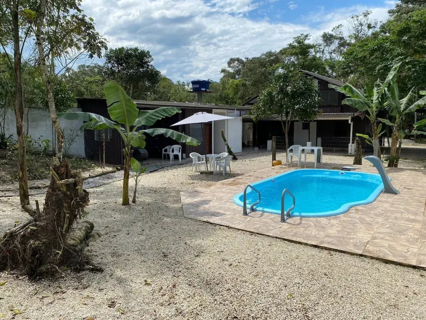 Casa Camping Pontal do Sul - Com Piscina - Hostel