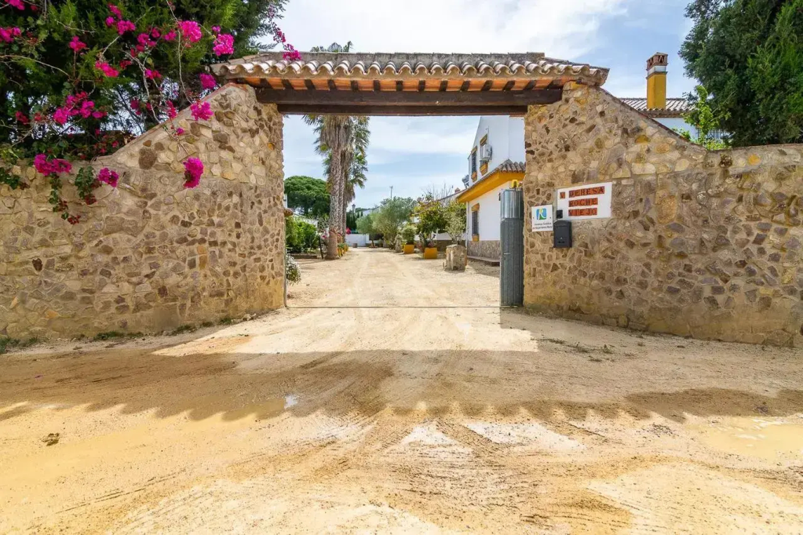 Villas Dehesa Roche Viejo