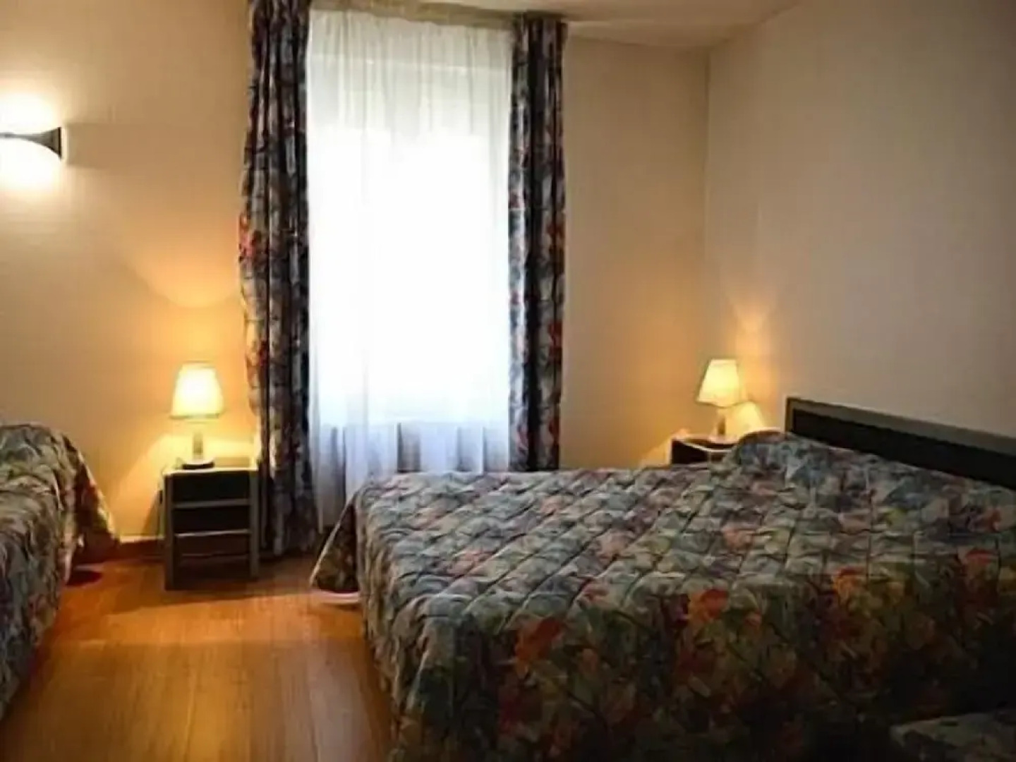 Logis hôtel de la Barque