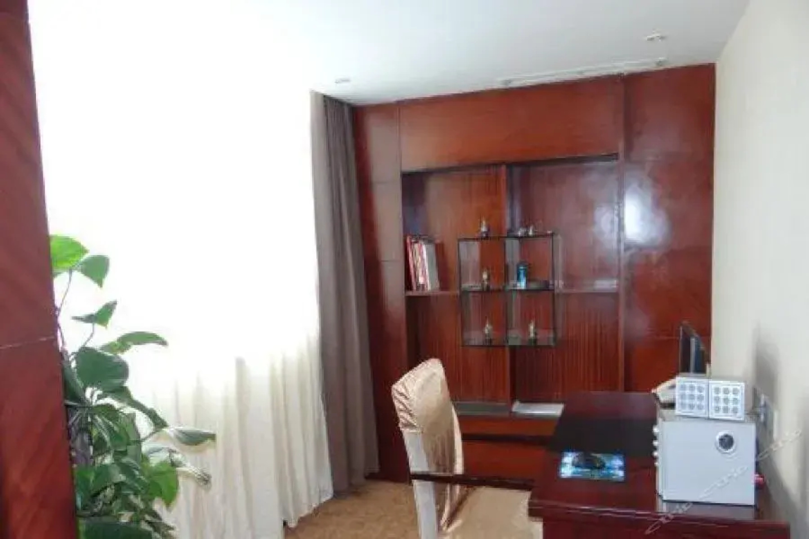 Tuanjie Business Hotel