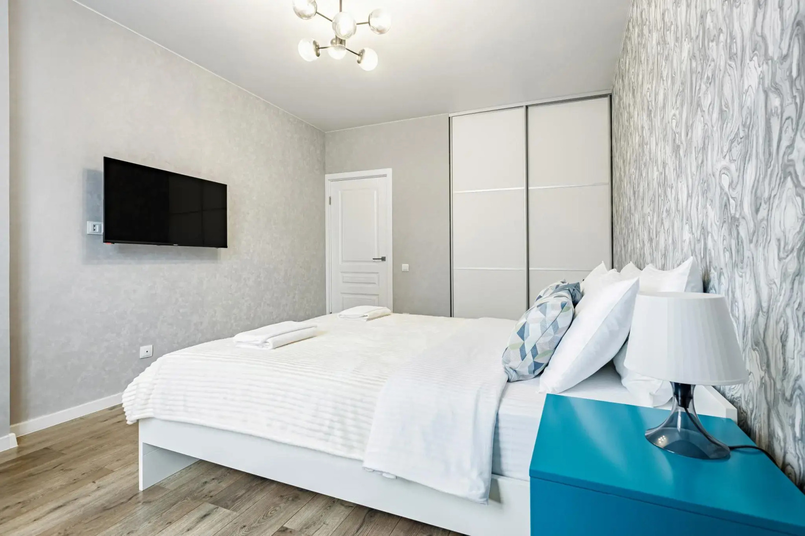 Йо Плейс на улице Героев-Разведчиков, д. 8 корп. 2