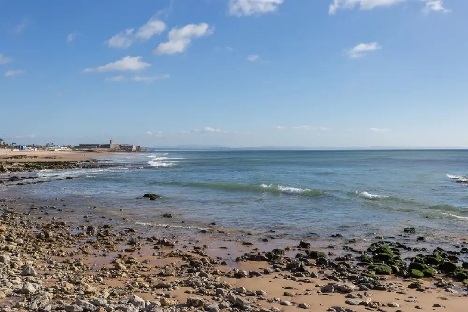 Carcavelos Beach Apt