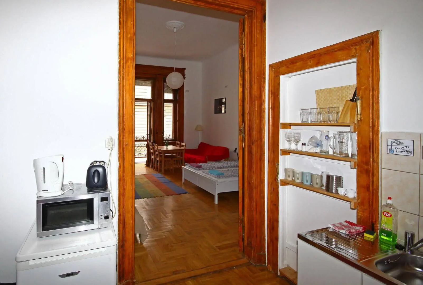 Pal's Hostel & Apartments