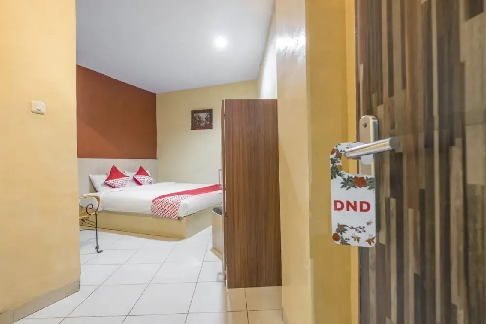 OYO 500 Nilam Residence