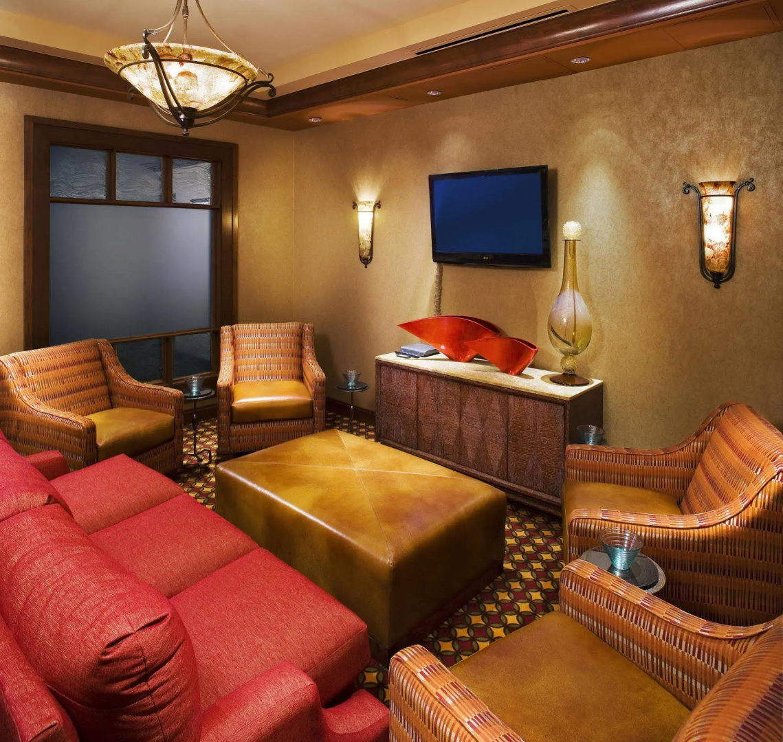 Embassy Suites by Hilton Norman Hotel & Conference Center