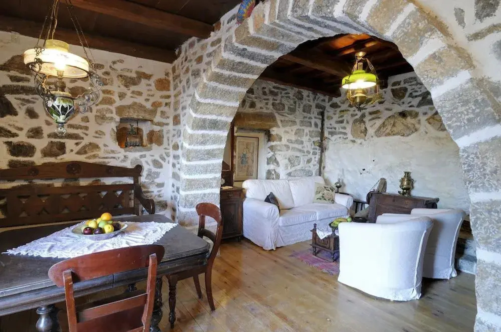 Elounda Traditional Art Suites