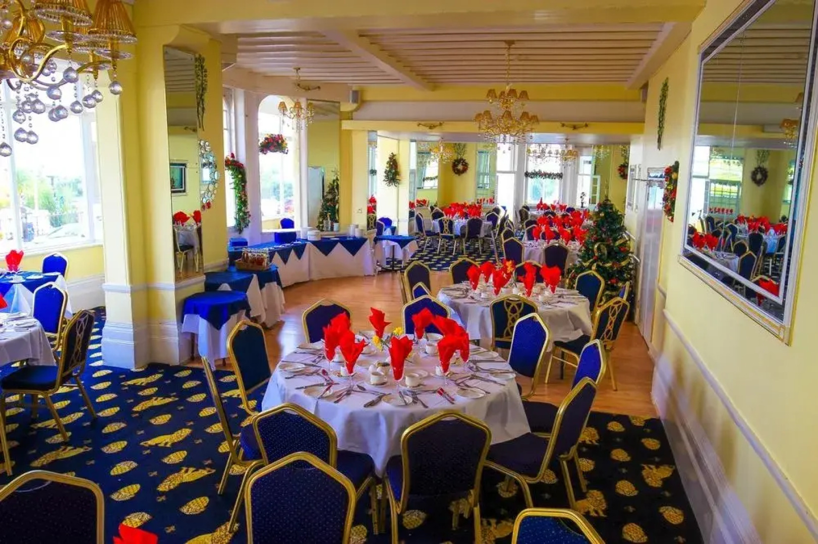 The Mansion Lions Hotel