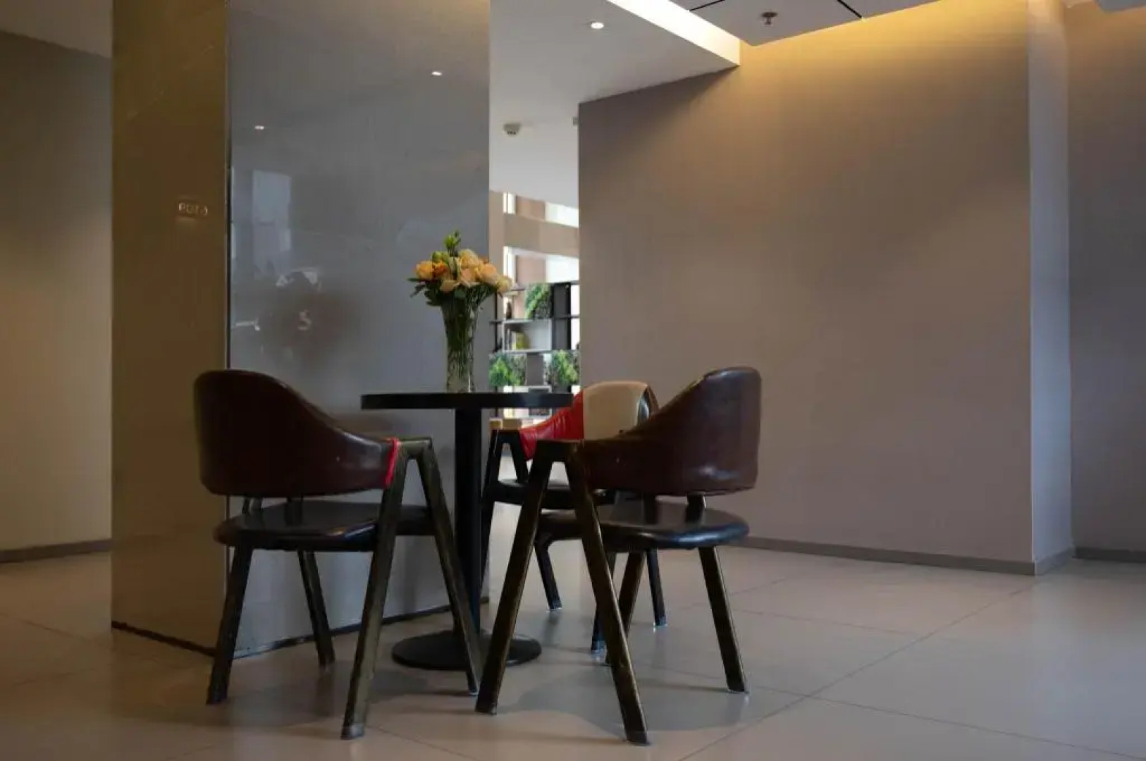 Homeinn Selected Hotel (Minzhong Street Baishan)