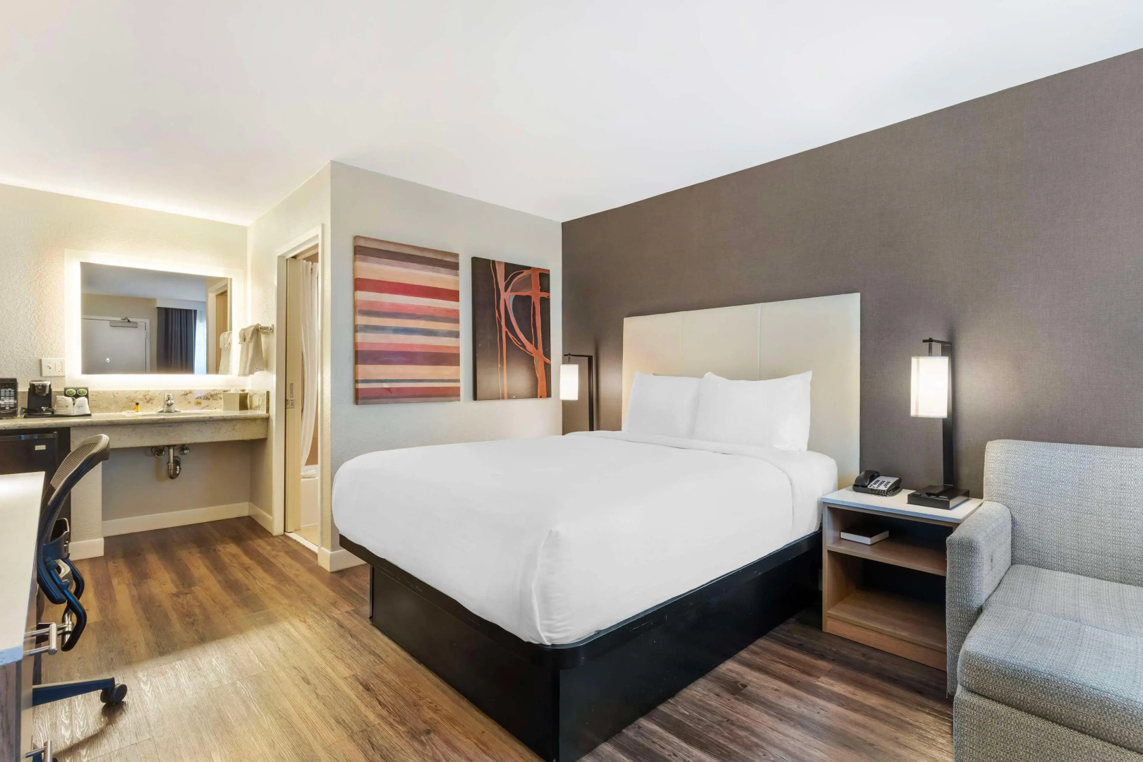 Best Western Plus Rancho Cordova Inn