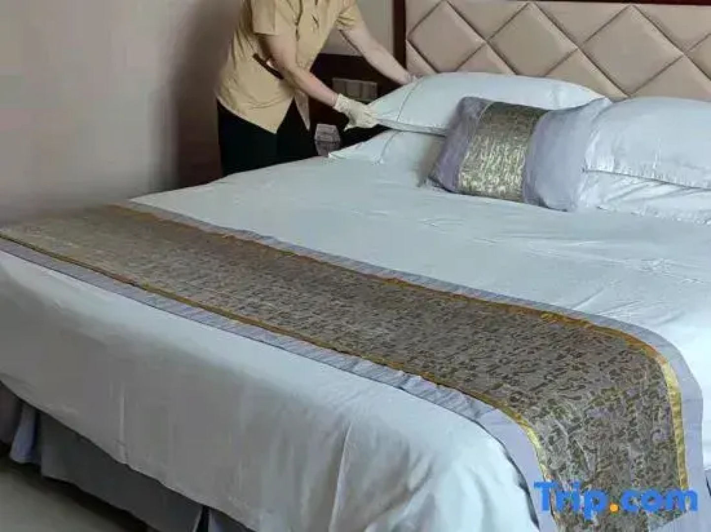 Lianzhou International Hotel