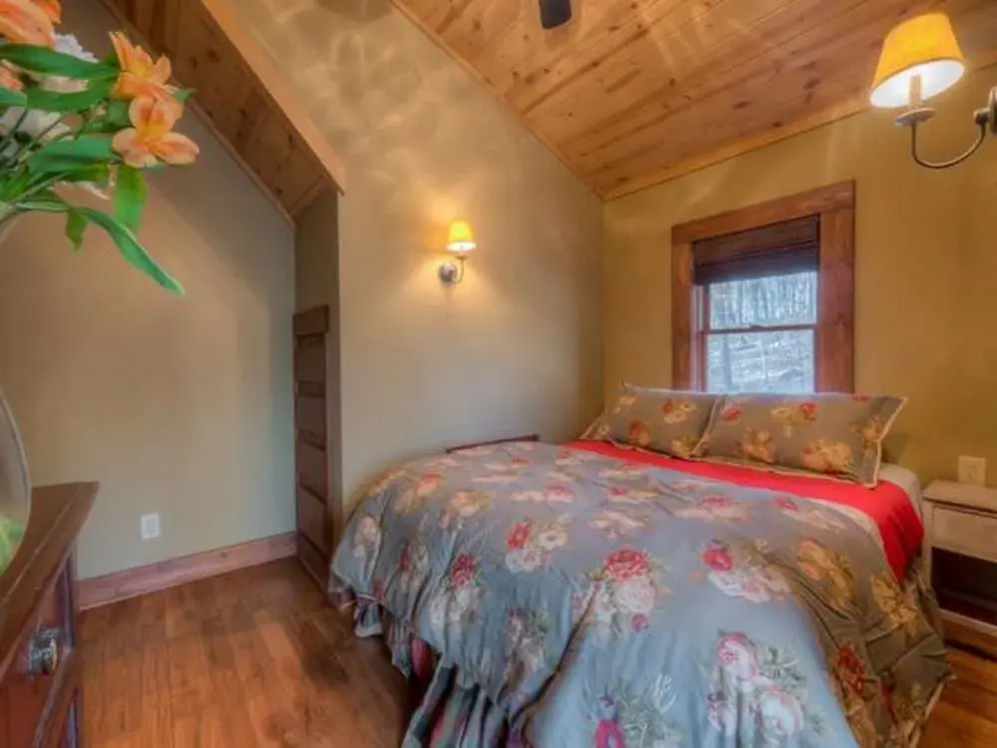 Chestnut Lodge by Escape to Blue Ridge