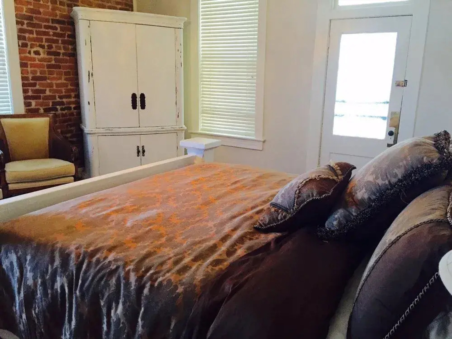 Lake Guntersville Bed and Breakfast