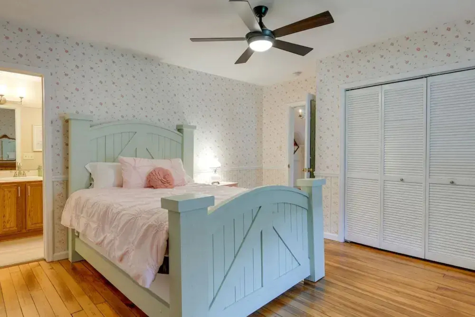 Maggie Valley Historic Farmhouse on 5 Acres!
