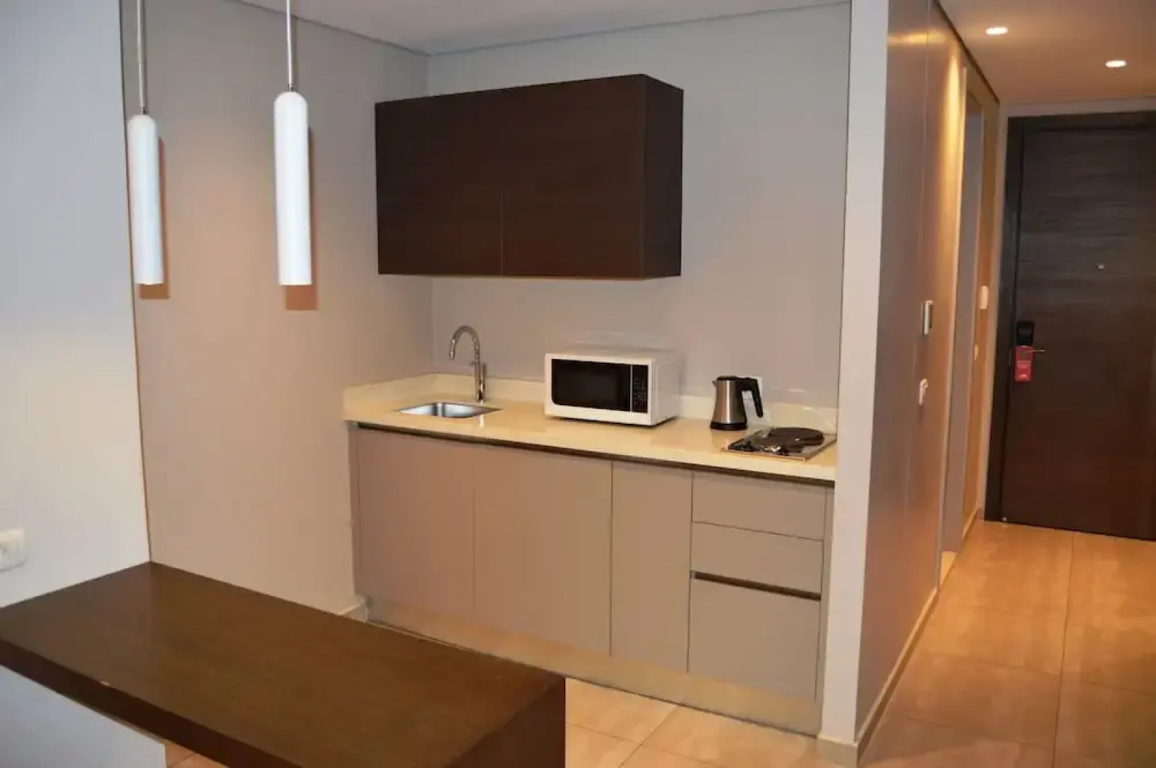 Country Lodge Hotel & Resort