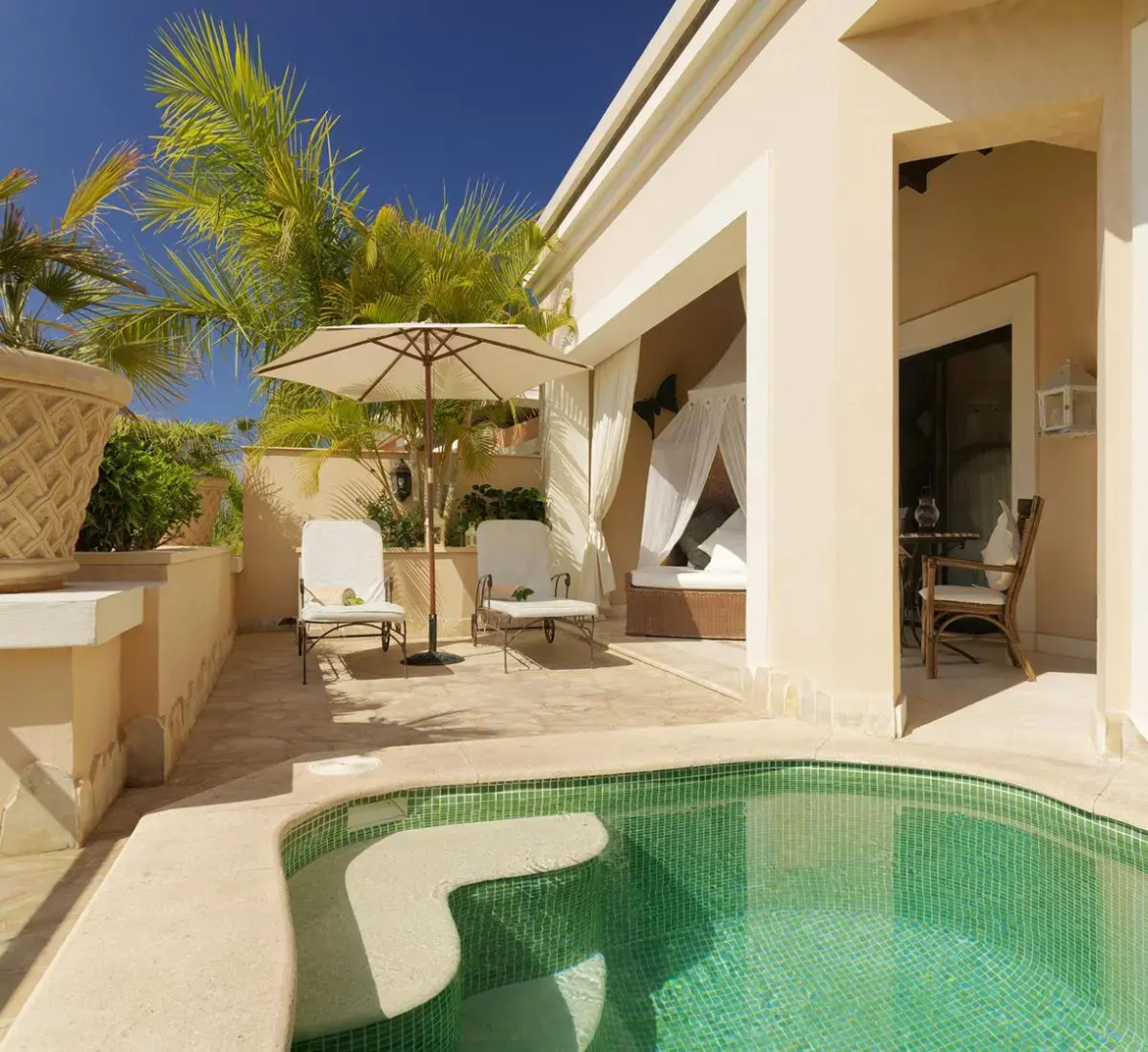 Royal Garden Villas & Spa