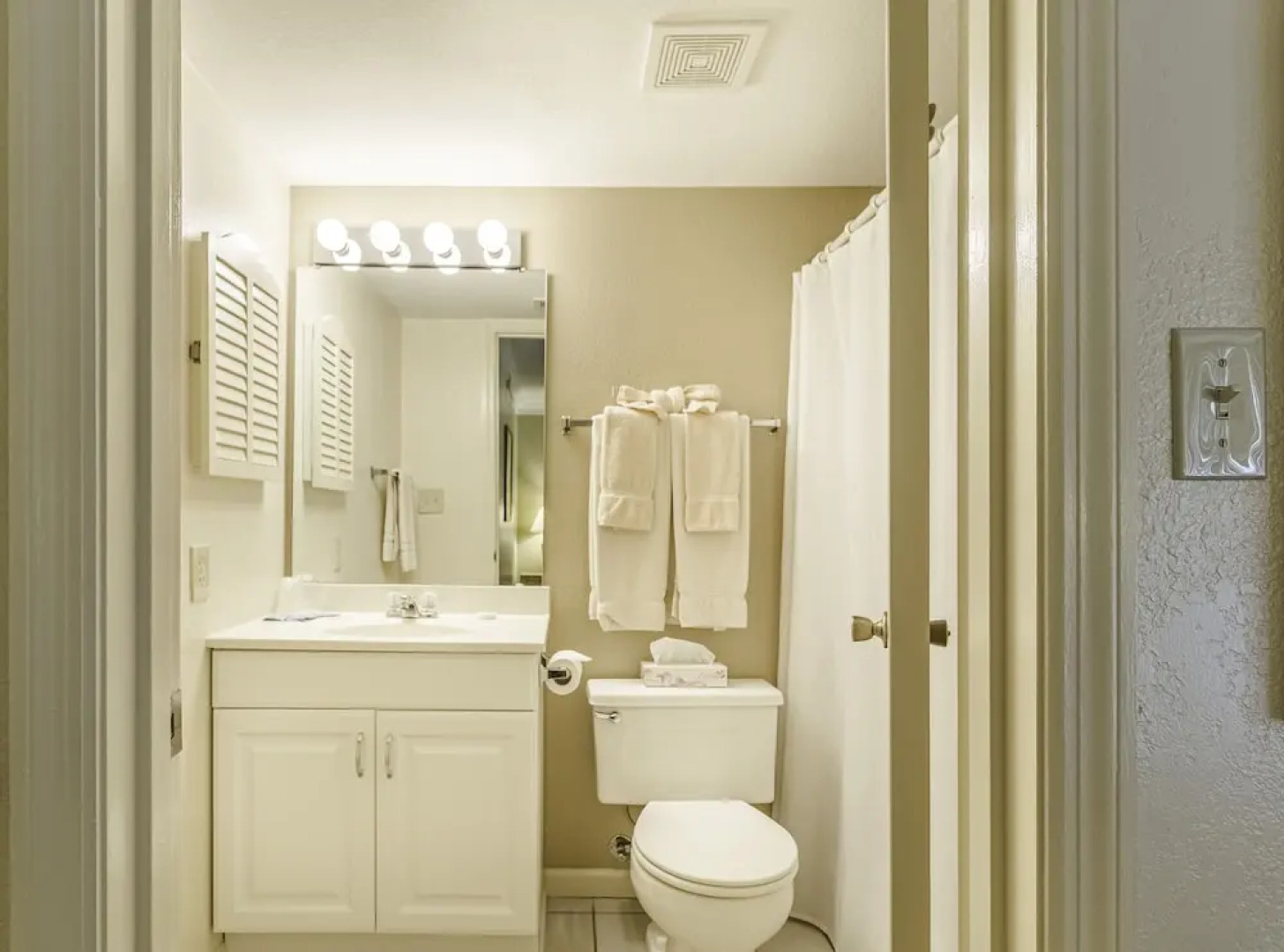 Lakewood Resort by EVRentals