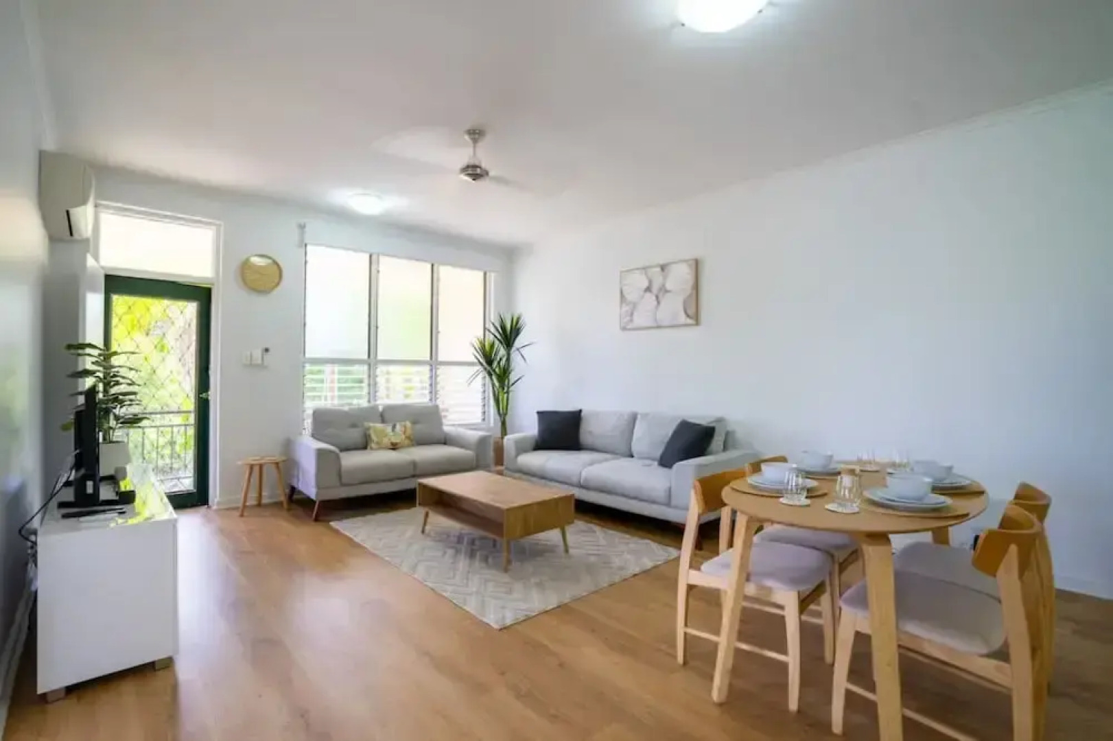 Nightcliff Retreat Stylish 2BR Apt Near Foreshore