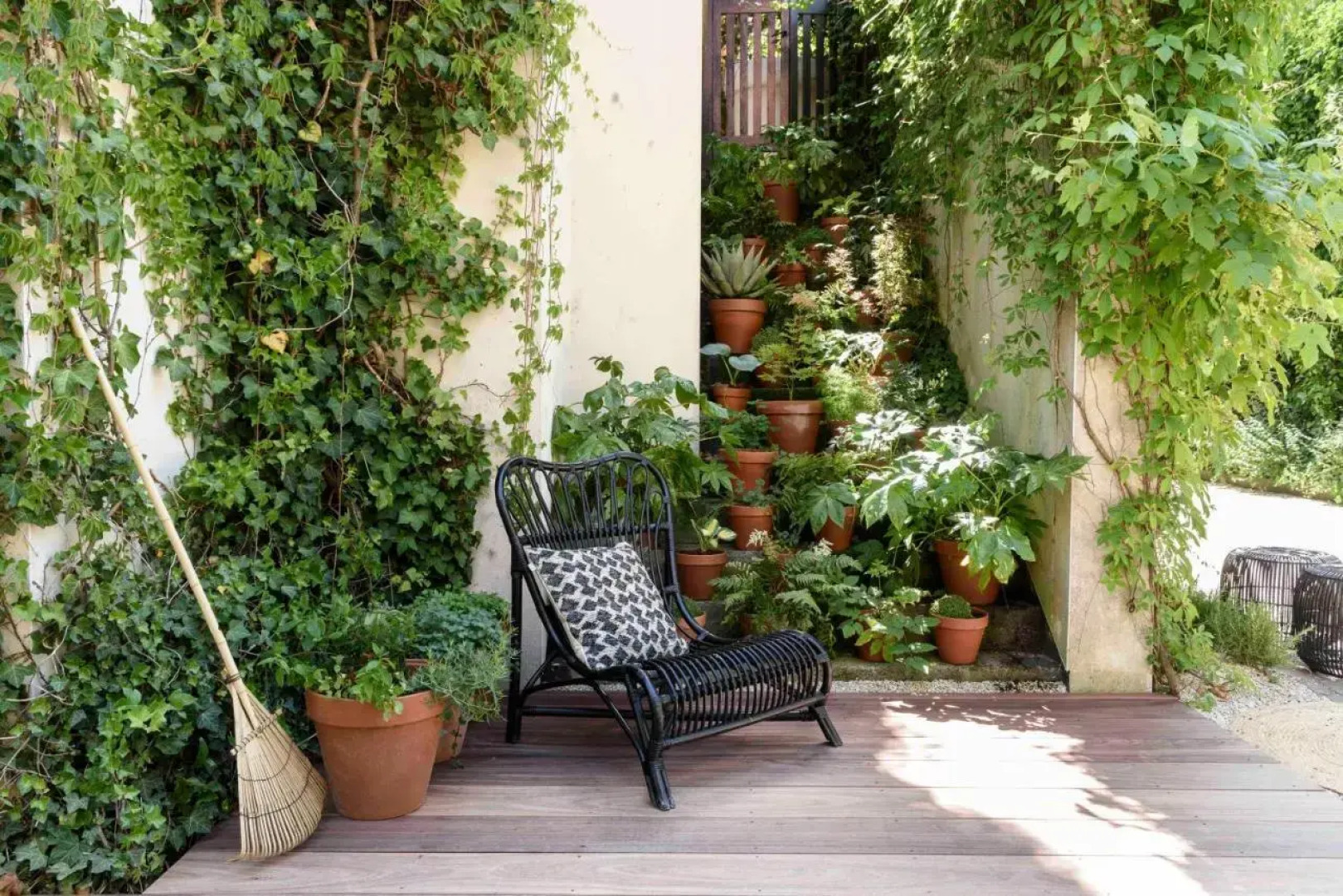 Loft Living Garden Suite