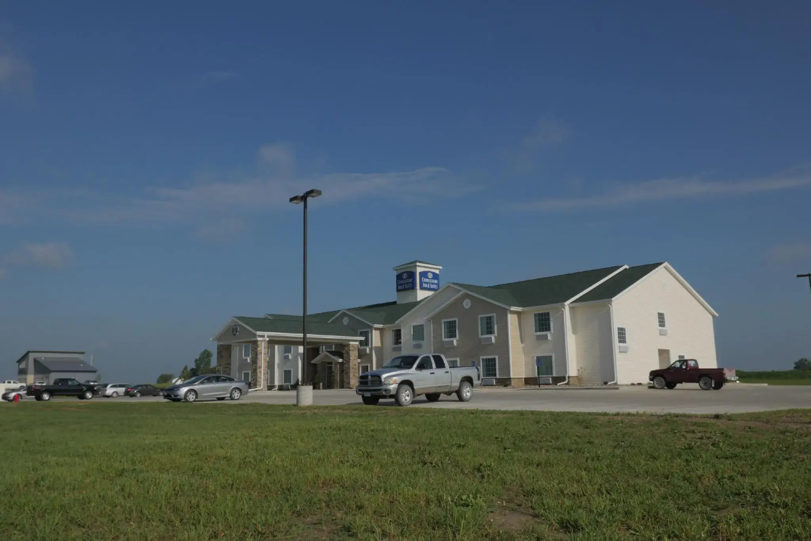 Cobblestone Inn & Suites - Winterset, IA