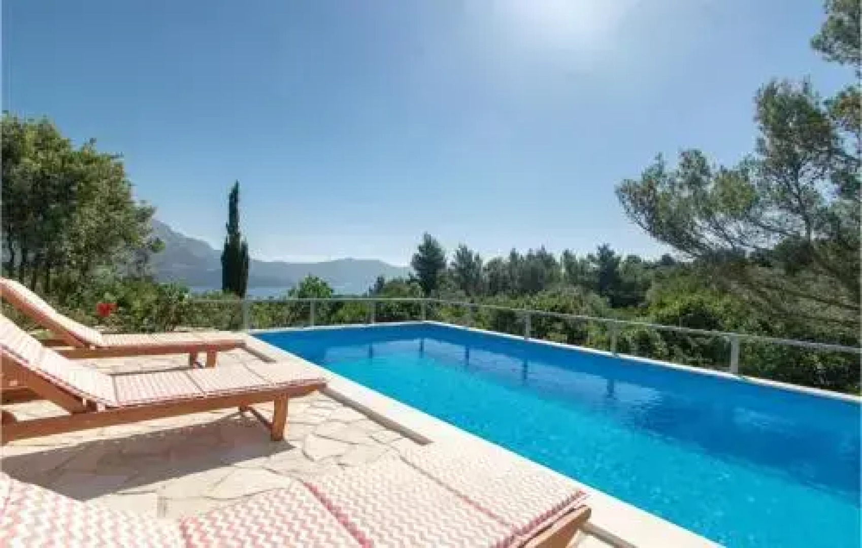 Holiday Home In Zrnovo