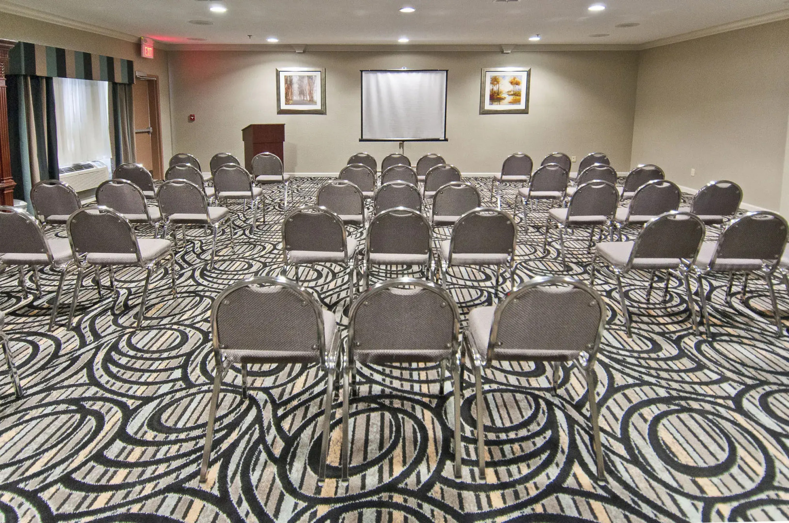 Holiday Inn Express Hotel & Suites Lake Charles by IHG