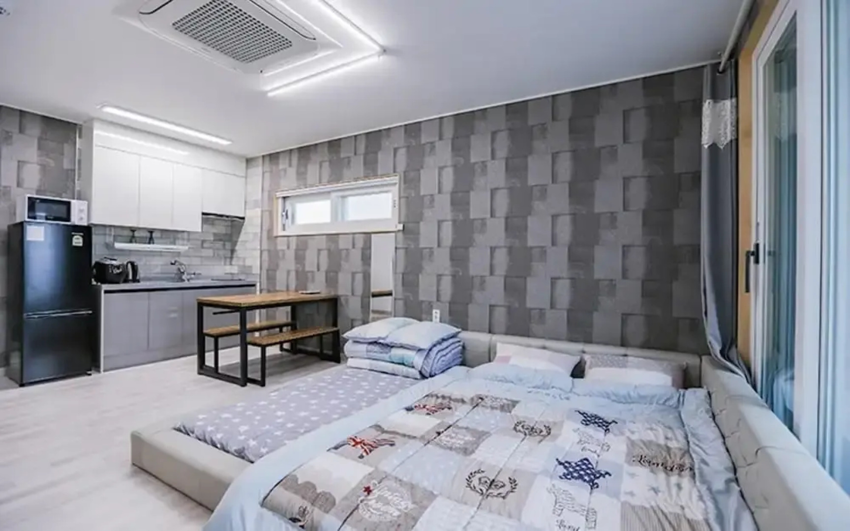 Pohang Sea and Bamboo Pension