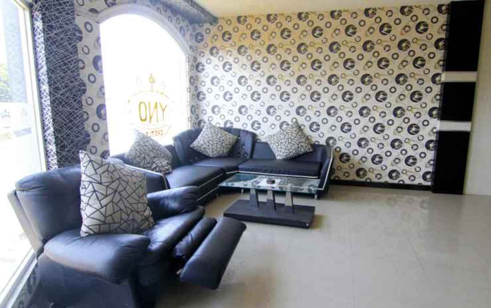 Hotel YNO Castle Kepanjen