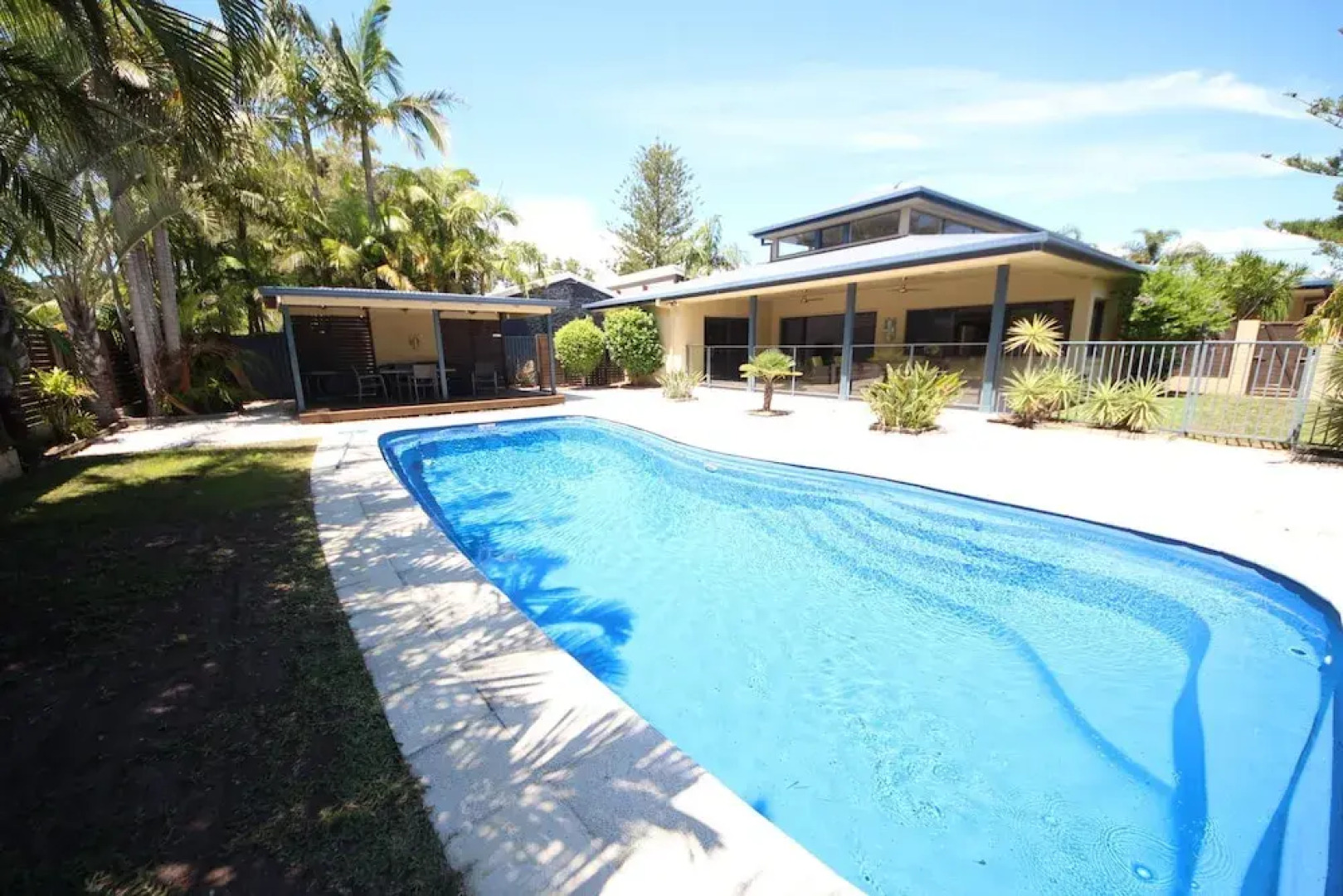 Nautilus at Hat Head
