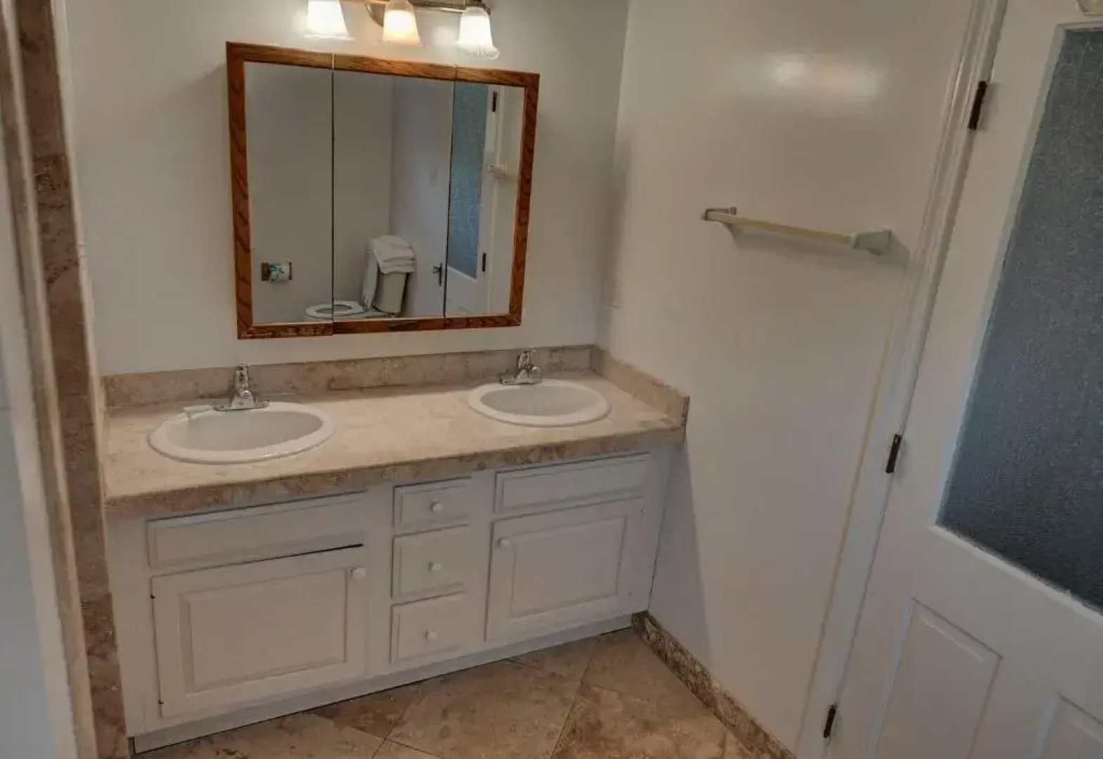Outer Banks Motel - Village Accommodations