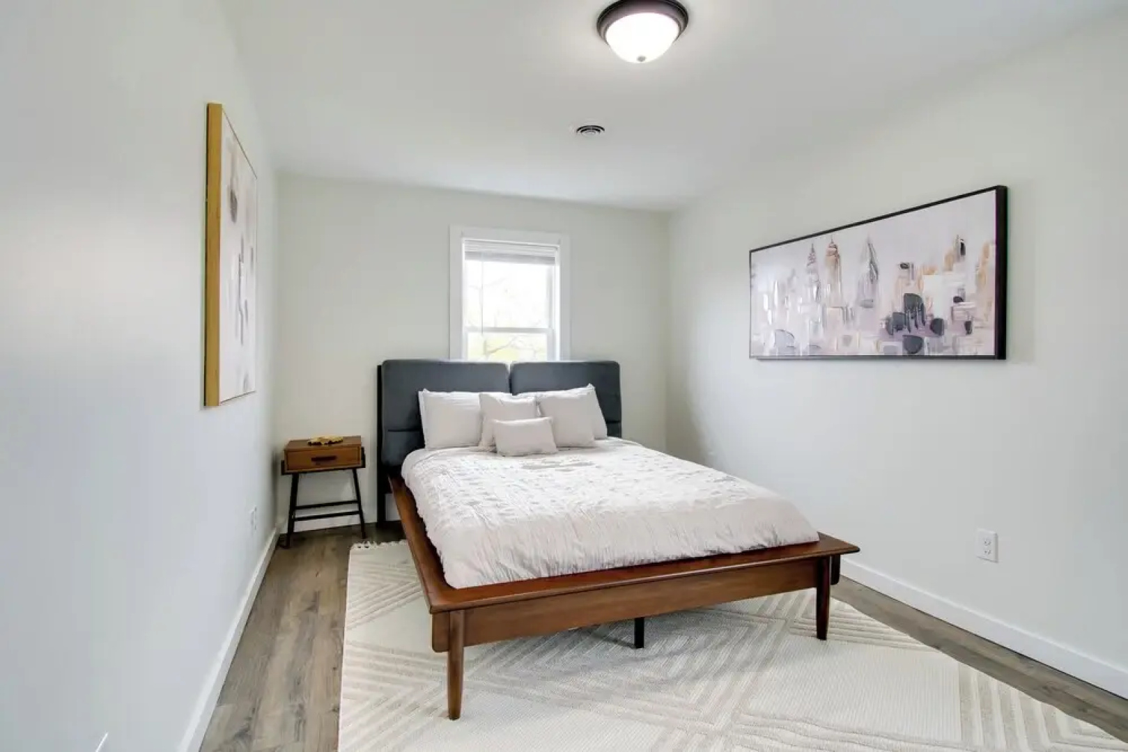 < 1 Mi to Lake Ontario: Oswego Group Retreat