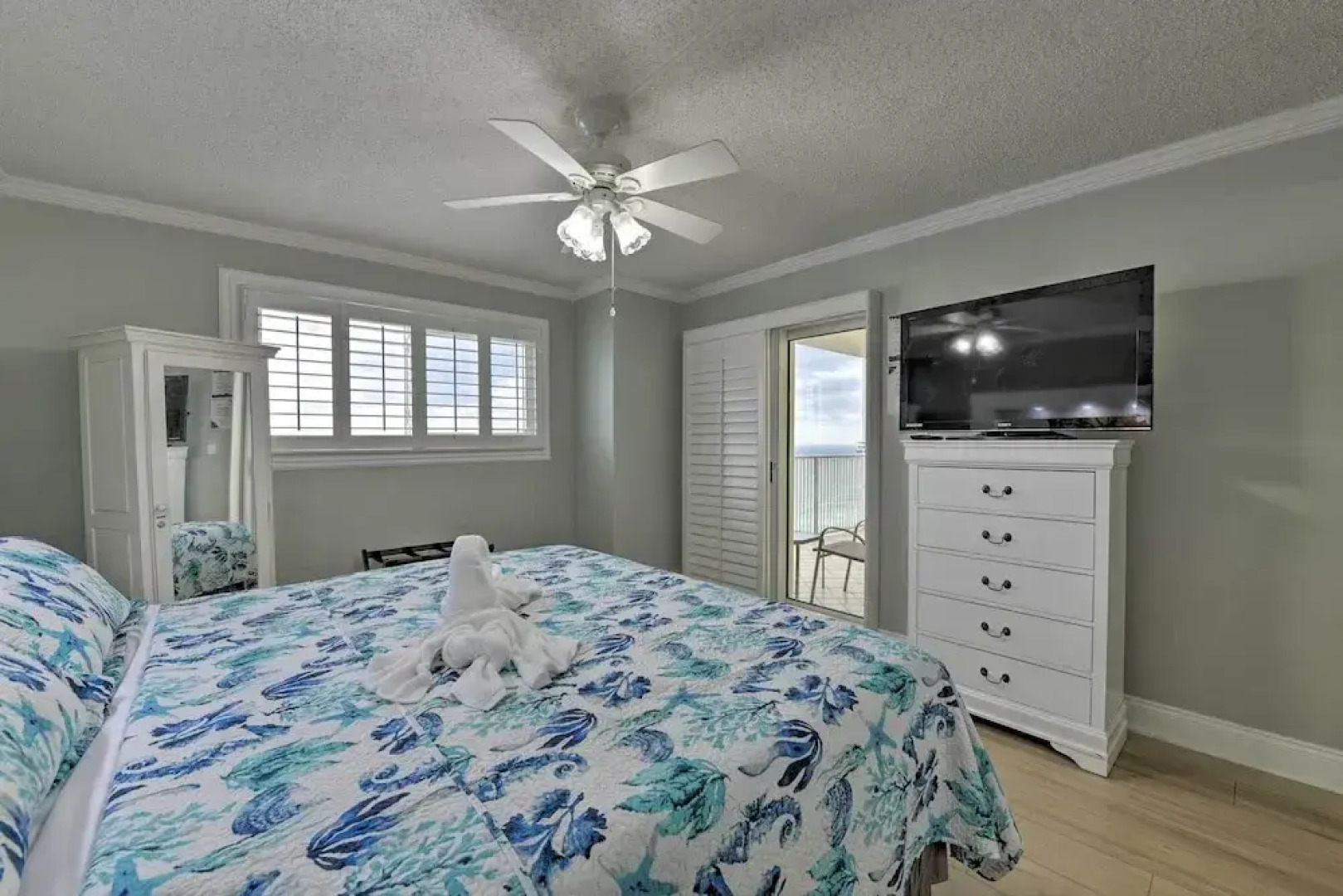 PCB Condo w/ Community Perks & Beach Access