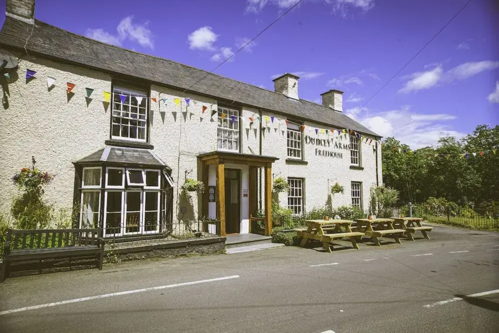 Dudley Arms Hotel