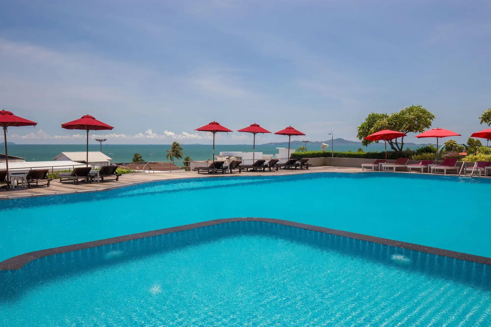 D Varee Jomtien Beach
