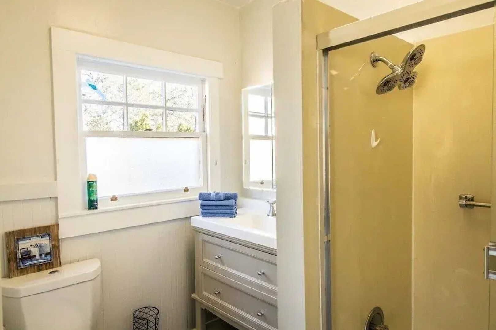 Stunning Alameda One Bedroom