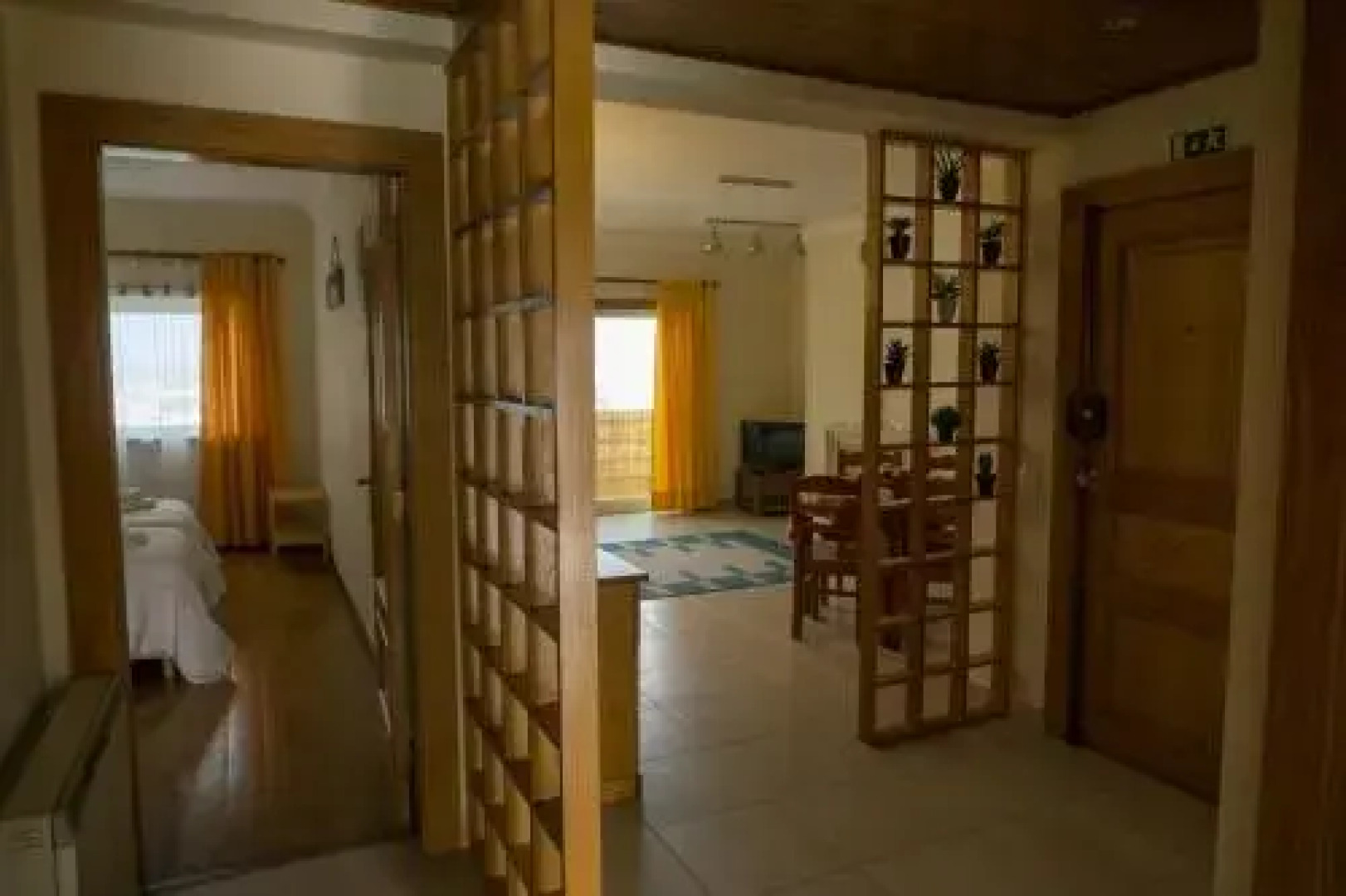 Sun & Wave Apartment