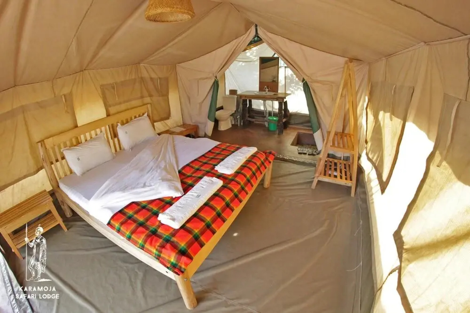 Kara-Tunga, Karamoja Safari Camp