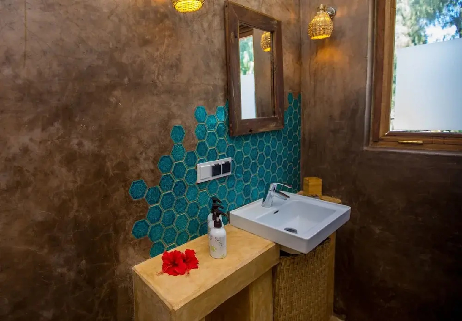 Clove Island Villas & Spa