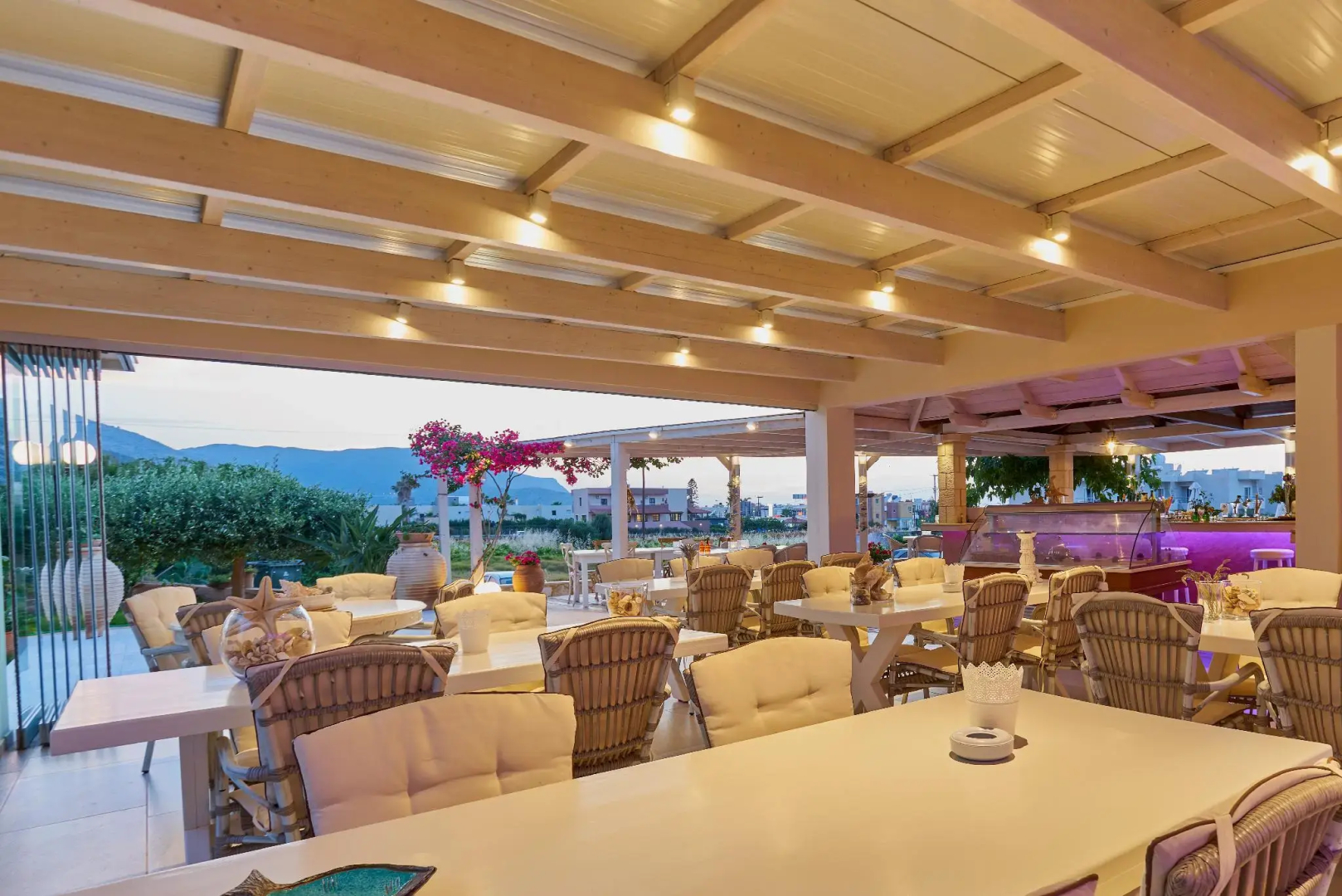 Golden Bay Hotel