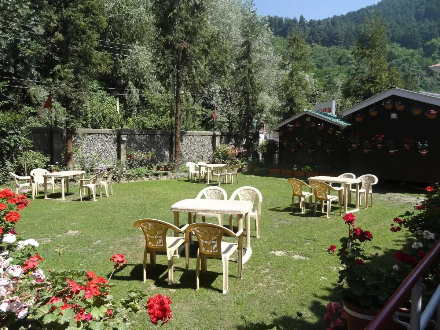 Hotel Madhuban