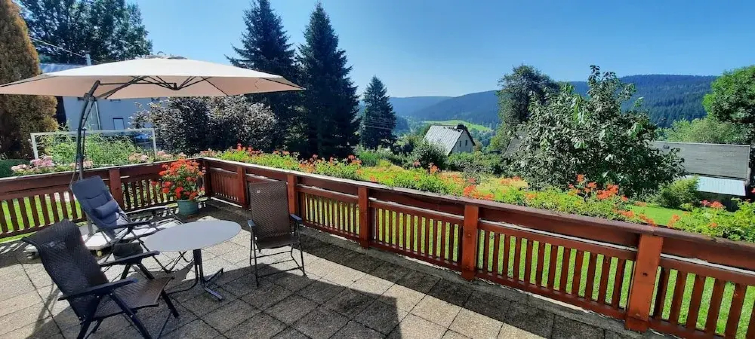 Peaceful Couples' Getaway