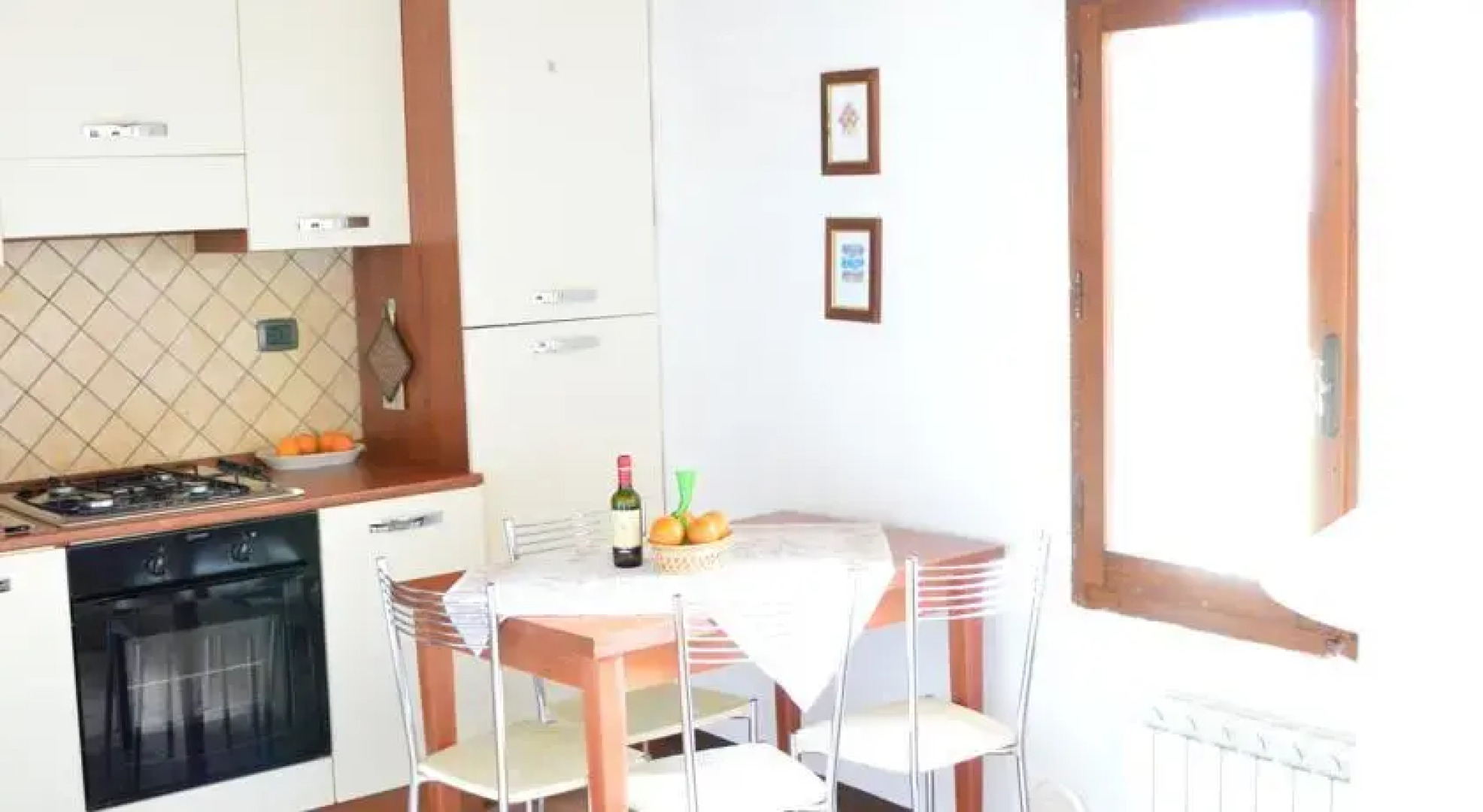 The Little Arch of Memory