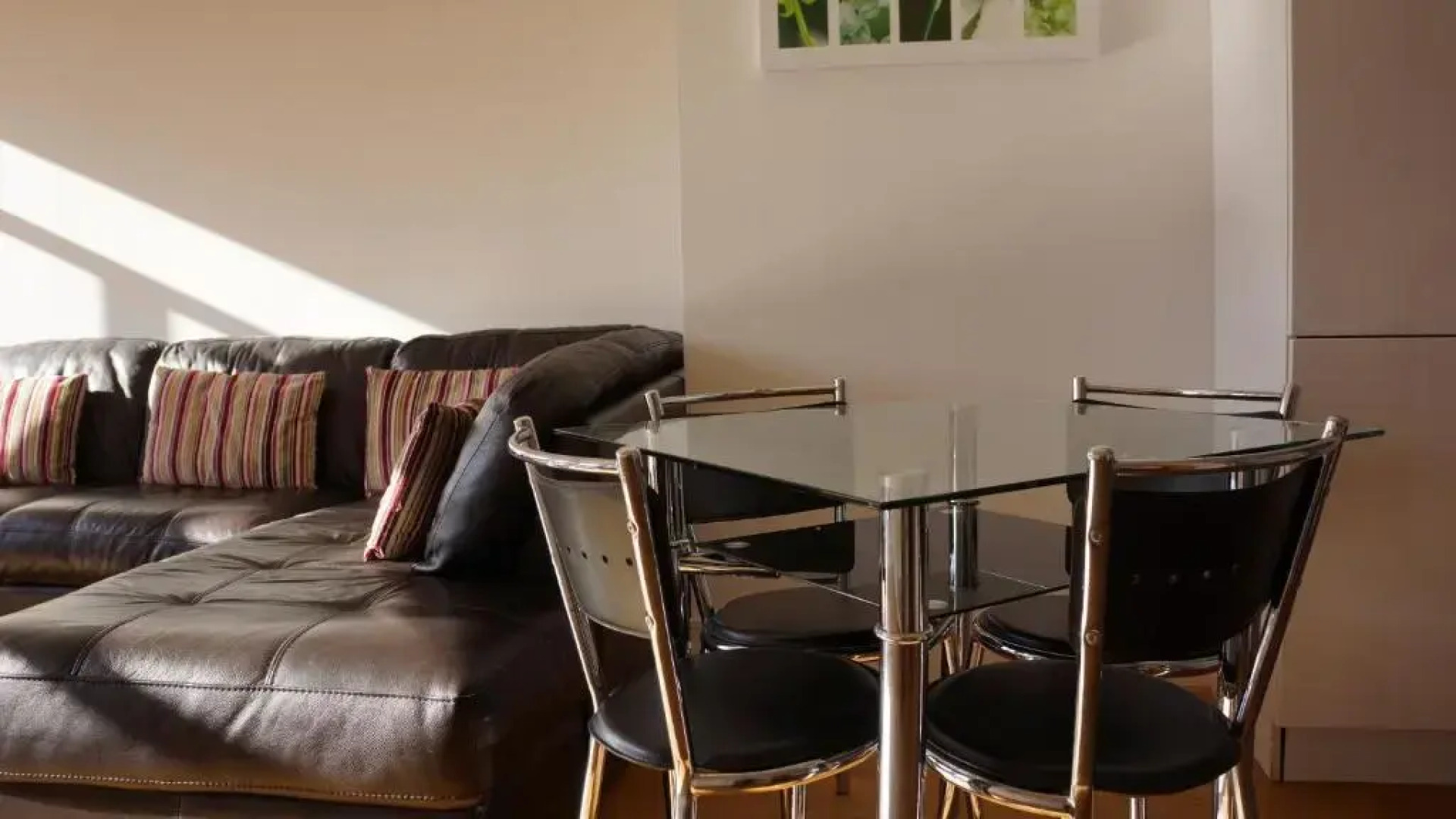 Apartment 306 by the Bridge