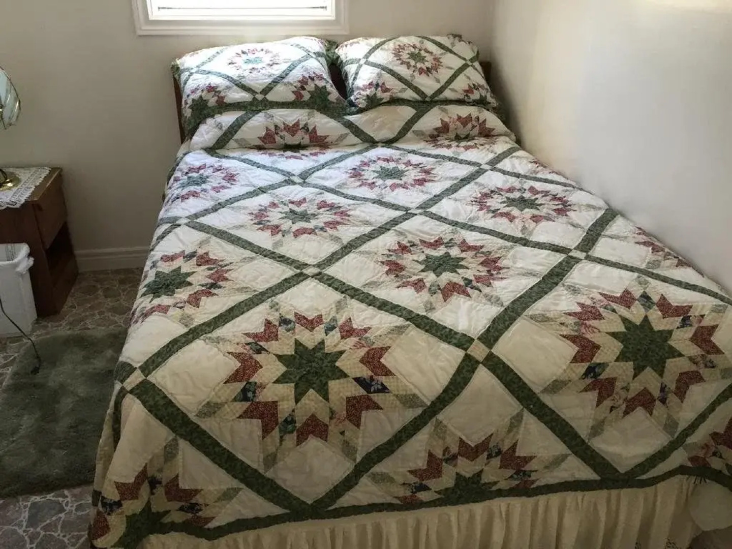 Anne's Windy Poplars Cottage Resort